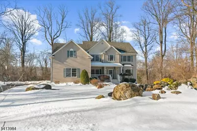 205 Hogan Ct, Bethlehem Township, NJ 08802 - Photo 1