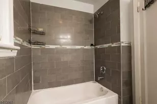 19 Poe Ave, Newark, NJ 07106 - Photo 9