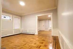 19 Poe Ave, Newark, NJ 07106 - Photo 5