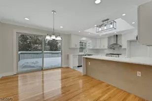 108 Packanack Lake Rd, Wayne, NJ 07470 - Photo 9