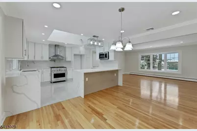 108 Packanack Lake Rd, Wayne, NJ 07470 - Photo 11