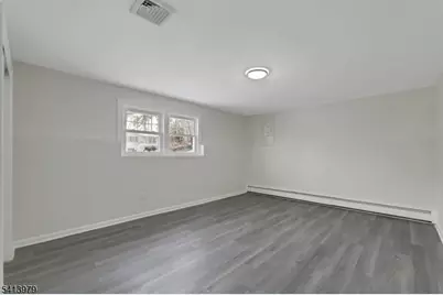 108 Packanack Lake Rd, Wayne, NJ 07470 - Photo 31