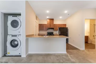 101 Altra Road, Raritan Township, NJ 08822 - Photo 11