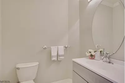 4 Veghte Pl, Franklin Township, NJ 08823 - Photo 29