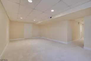 4 Veghte Pl, Franklin Township, NJ 08823 - Photo 43