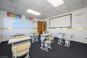 178 Tamarack Cir, Montgomery Township, NJ 08558 - Photo 15