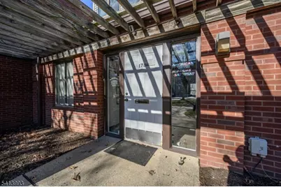 178 Tamarack Cir #178, Montgomery Township, NJ 08558 - Photo 3