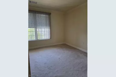 2411 Ramapo Ct, Riverdale, NJ 07457 - Photo 5