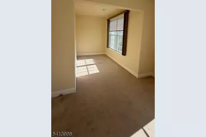 2411 Ramapo Ct, Riverdale, NJ 07457 - Photo 5