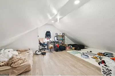 96 Beaumont Pl, Newark, NJ 07104 - Photo 23