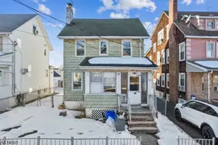 96 Beaumont Pl, Newark, NJ 07104 - Photo 27