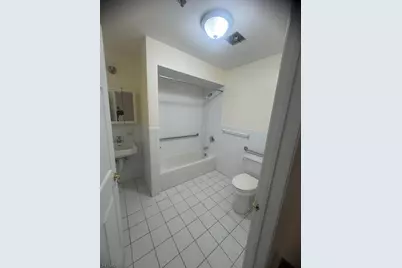 620 1st Ave #101, Elizabeth, NJ 07206 - Photo 5