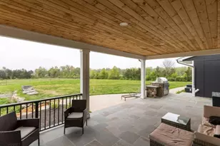 134 Hillsborough Rd, Hillsborough Township, NJ 08844 - Photo 17