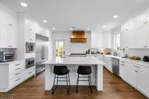 134 Hillsborough Rd, Hillsborough Township, NJ 08844 - Photo 9