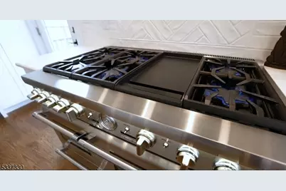 134 Hillsborough Rd, Hillsborough Township, NJ 08844 - Photo 13