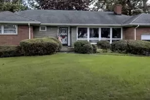 1105 Georgian Dr, Linden, NJ 07036 - Photo 1