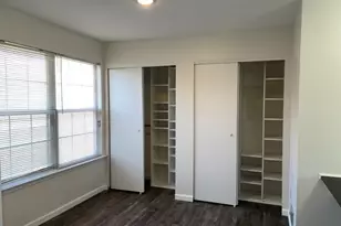 111 Wisbech Pl, Franklin Township, NJ 08873 - Photo 13