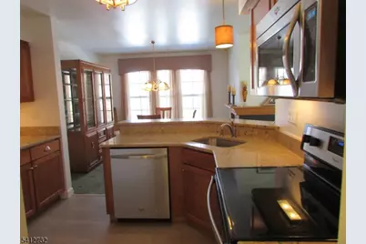 5 Weatherhill Rd, Hamburg, NJ 07419 - Photo 7