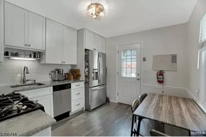 16 Brookside Ave, Pequannock Township, NJ 07444 - Photo 3