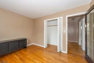 98 Browertown Rd, Little Falls Township, NJ 07424 - Photo 17