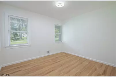 21 Mountain View Dr, Chester, NJ 07930 - Photo 25