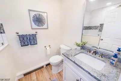 7 Chestnut St, Washington Township, NJ 07853 - Photo 33