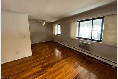 401 Highway22B40U6 #F, North Plainfield, NJ 07060 - Photo 5