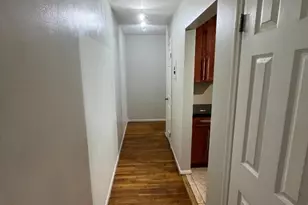 401 Highway22B40U6, North Plainfield, NJ 07060 - Photo 13