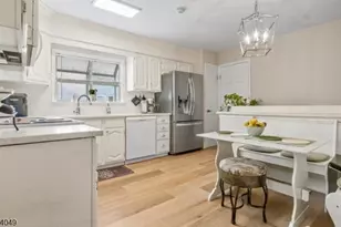 20C Dorchester Dr, Monroe Township, NJ 08831 - Photo 7