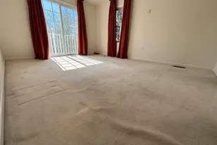 18 Ashley Ct, Hawthorne, NJ 07506 - Photo 3