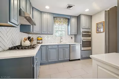 35 Lenox Ter, West Orange Township, NJ 07052 - Photo 11