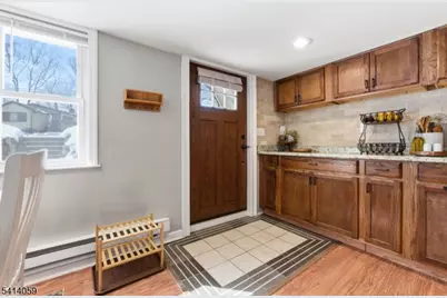 25 Bucknell Way, Hopatcong, NJ 07843 - Photo 7