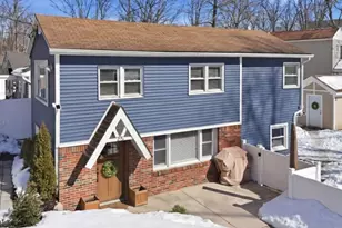 25 Bucknell Way, Hopatcong, NJ 07843 - Photo 1