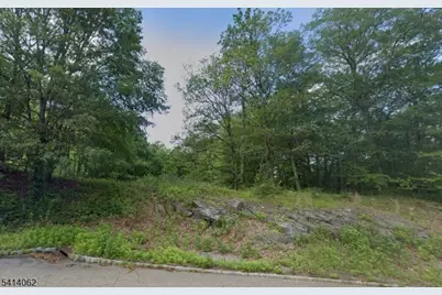 26 S Glen Rd, Kinnelon, NJ 07405 - Photo 5