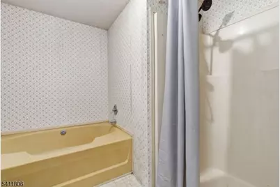 191 Millbrook Rd, Hardwick Township, NJ 07825 - Photo 11