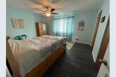 114 Wildflower Ln, Hillsborough Township, NJ 08844 - Photo 13