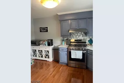 114 Wildflower Ln, Hillsborough Township, NJ 08844 - Photo 3