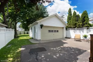 170 Carteret St, Glen Ridge, NJ 07028 - Photo 25