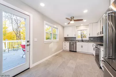 17 Putters Rd, Roxbury Township, NJ 07876 - Photo 9