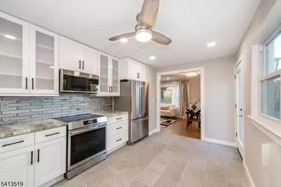 17 Putters Rd, Roxbury Township, NJ 07876 - Photo 7