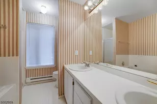 7 Hancock Ct, Montville Township, NJ 07045 - Photo 13