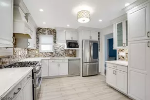 7 Hancock Ct, Montville Township, NJ 07045 - Photo 5