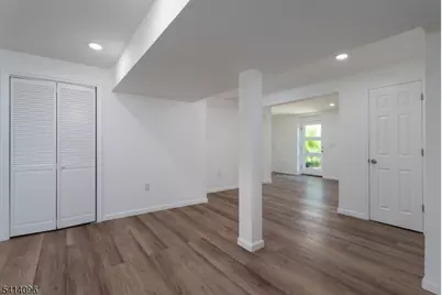 3 E Hartwick Dr, Montgomery Township, NJ 08558 - Photo 25