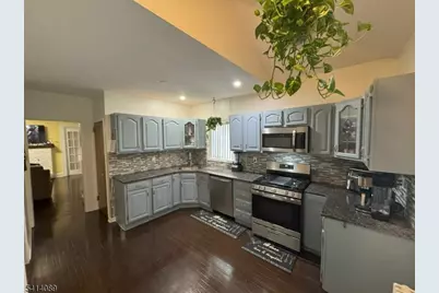 401 Woodland Ave, Roselle Park, NJ 07204 - Photo 1