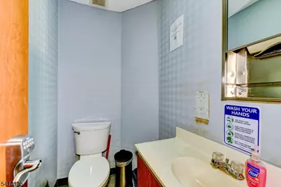 282 E Main St, Somerville, NJ 08876 - Photo 23