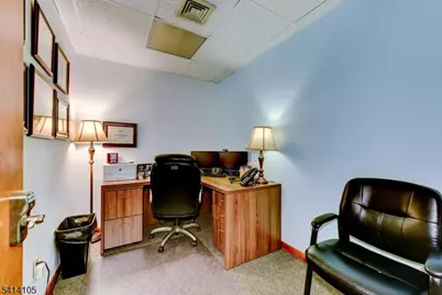 282 E Main St, Somerville, NJ 08876 - Photo 17