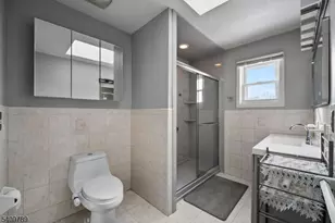 201 Newark Pompton Turnpike, Wayne, NJ 07470 - Photo 19