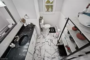 201 Newark Pompton Turnpike, Wayne, NJ 07470 - Photo 9