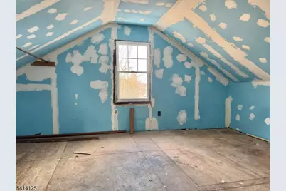 25-27 Newark Pompton Tpke, Wayne, NJ 07470 - Photo 13