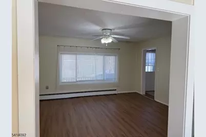 44 Oak St, Hamburg, NJ 07419 - Photo 7